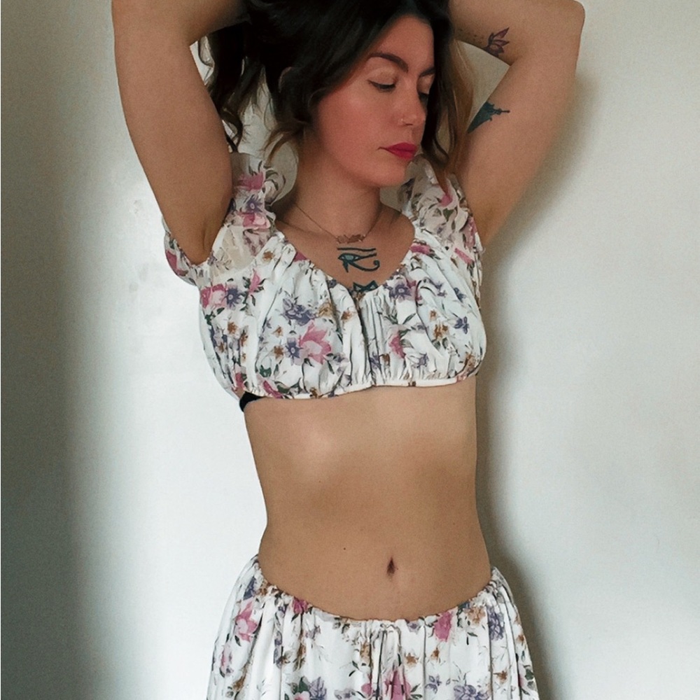 Adeirlina Floral Crop Top and Skirt Set